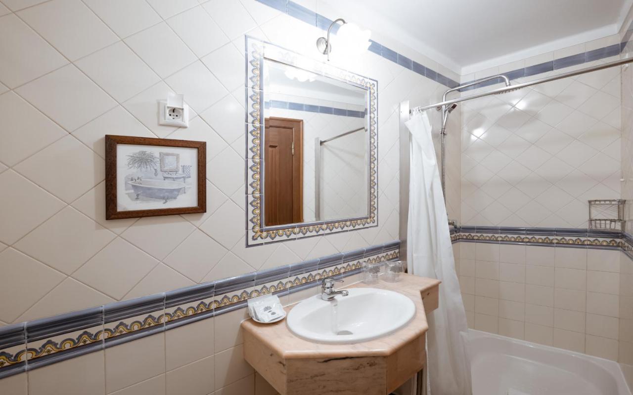 Casa De S. Thiago De Obidos Otel Dış mekan fotoğraf