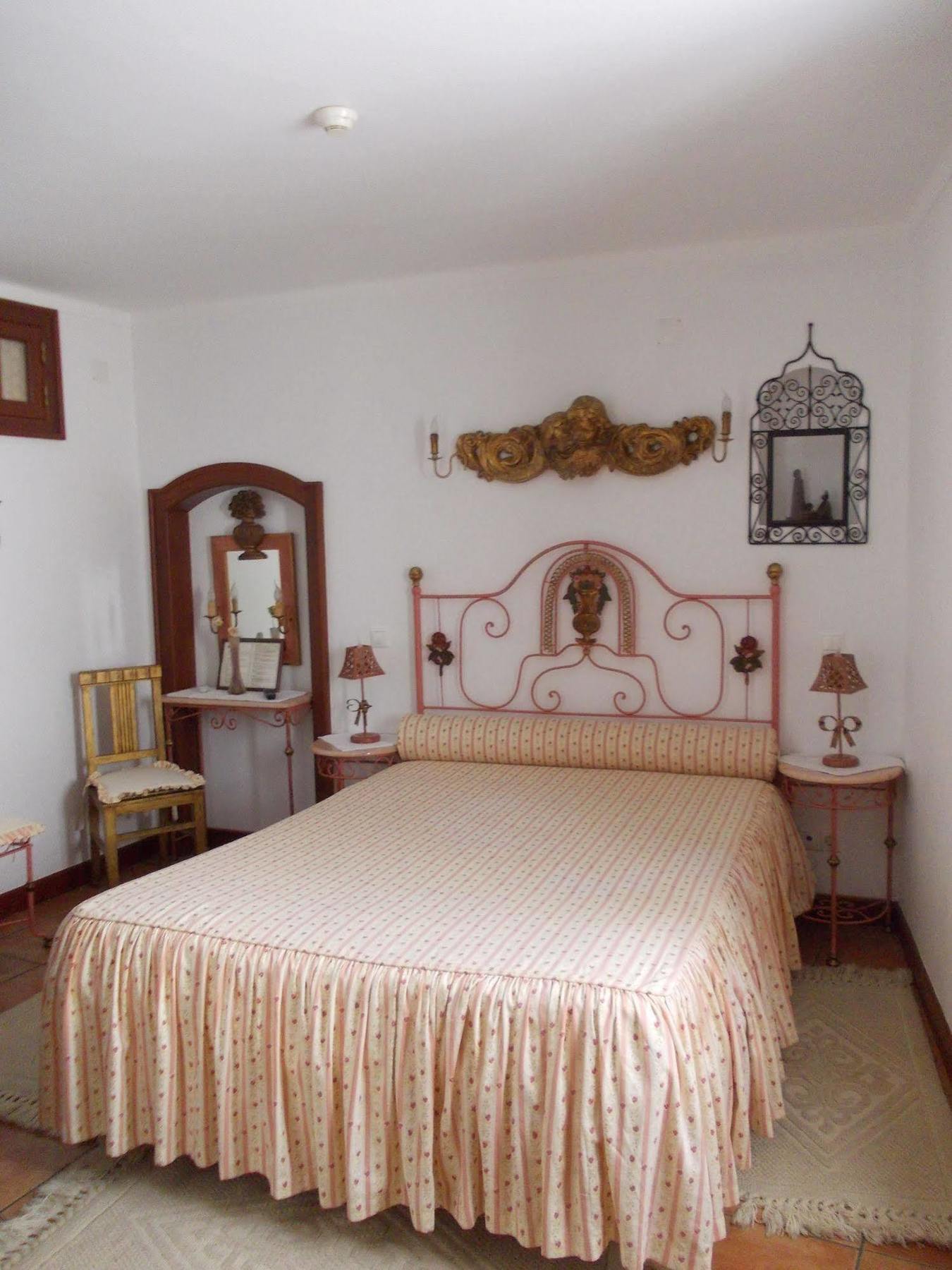Casa De S. Thiago De Obidos Otel Dış mekan fotoğraf